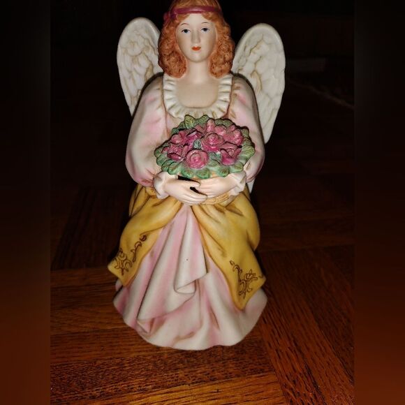 Homco Other - 🙂Homco Home Interior Angel Figurine 8806 Holding Bouquet of Flowers